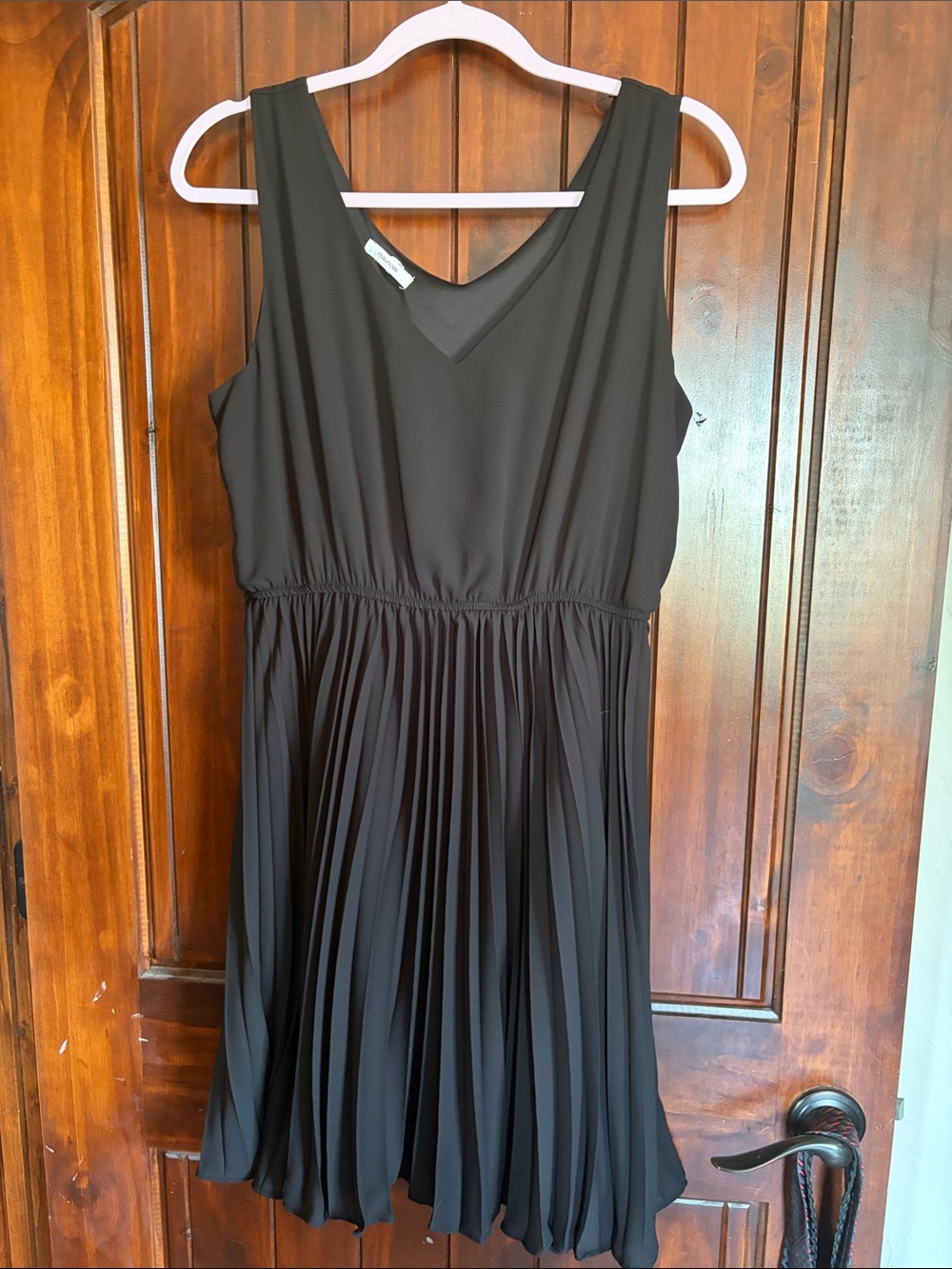 Maurices Black Pleated V-Neck Midi Dress